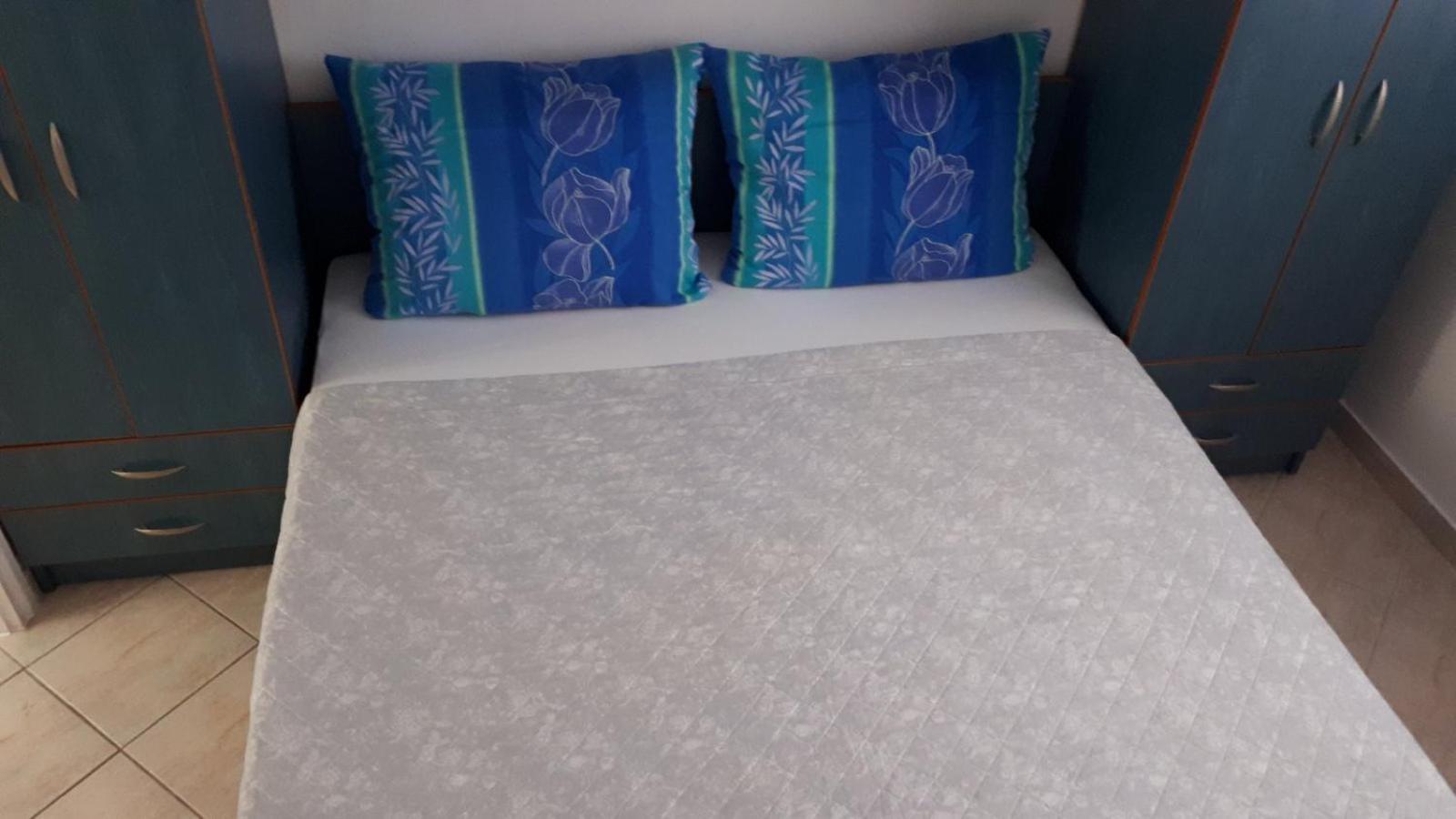 Apartmani Kalinic Bijela Zimmer foto